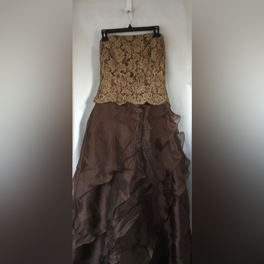 Vintage Jovani Gown

Prom, Wedding,quinceanera, Bar/Bat Mitzvah,Sweet Sixteen 16